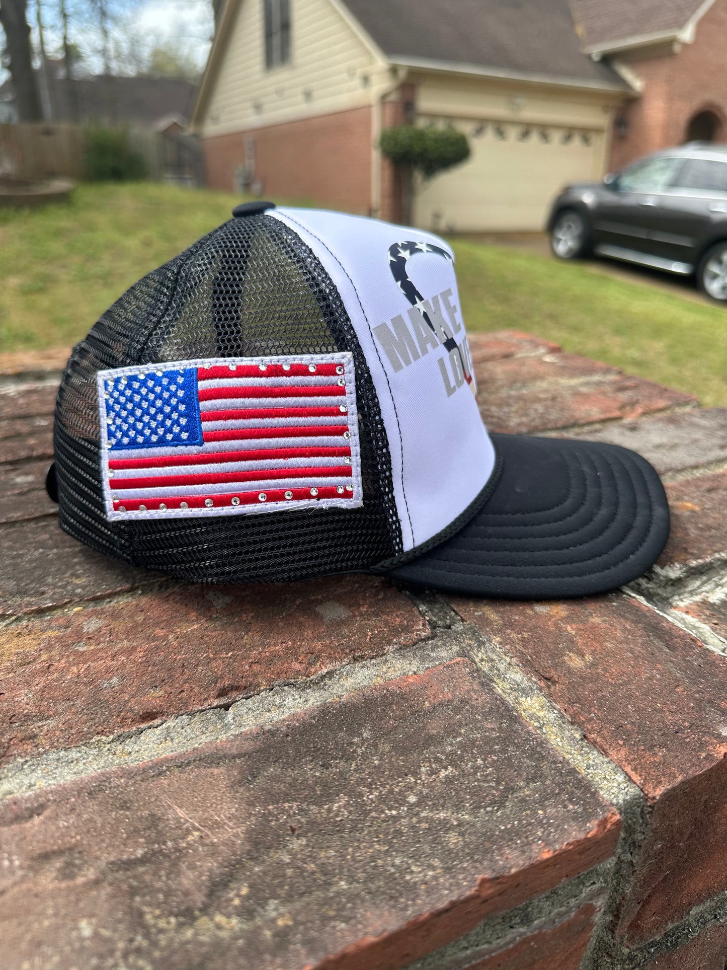 WE LOVE ALL TRUCKER HAT
